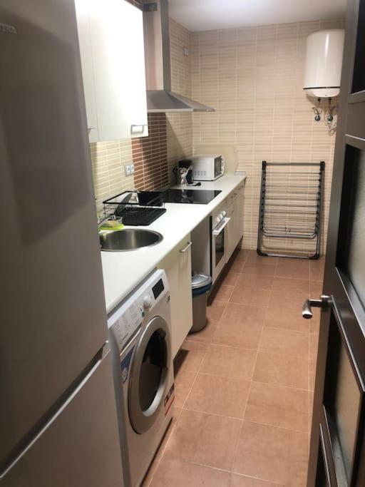 Apartamento Mirabosque - Plaza Garaje Incluida อาเรนัส เด ซานเปโดร ภายนอก รูปภาพ